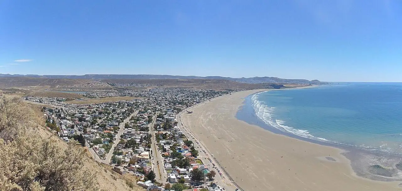 Rada Tilly y su playa completa vistas desde la Reserva Punta del Marqués